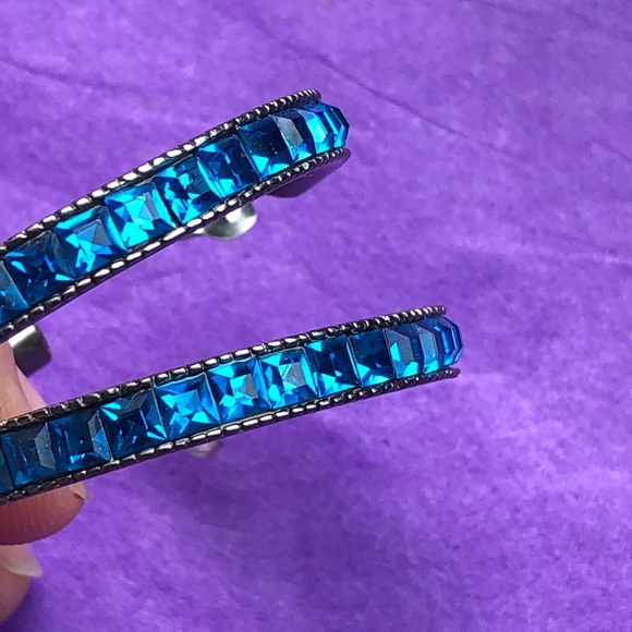 NWOT-sterling silver and blue stones earrings - Picture 5 of 8